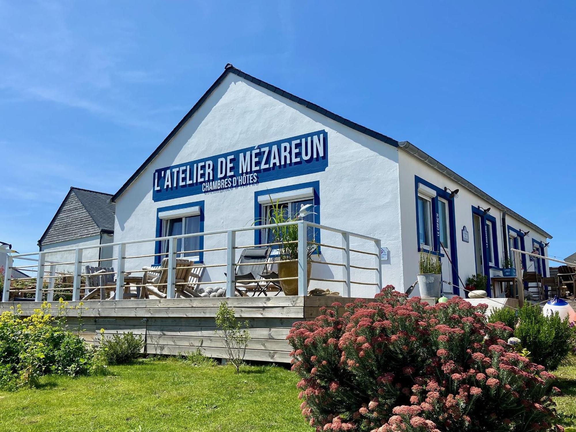 UshantL'Atelier De Mezareun住宿加早餐旅馆 外观 照片